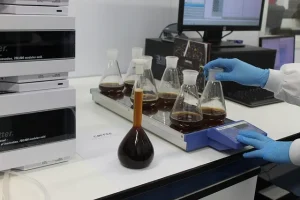 PENGENDALIAN MUTU LABORATORIUM UNTUK HASIL YANG AKURAT