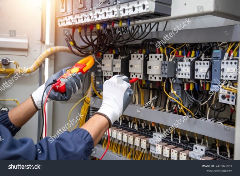 Panel Distribusi